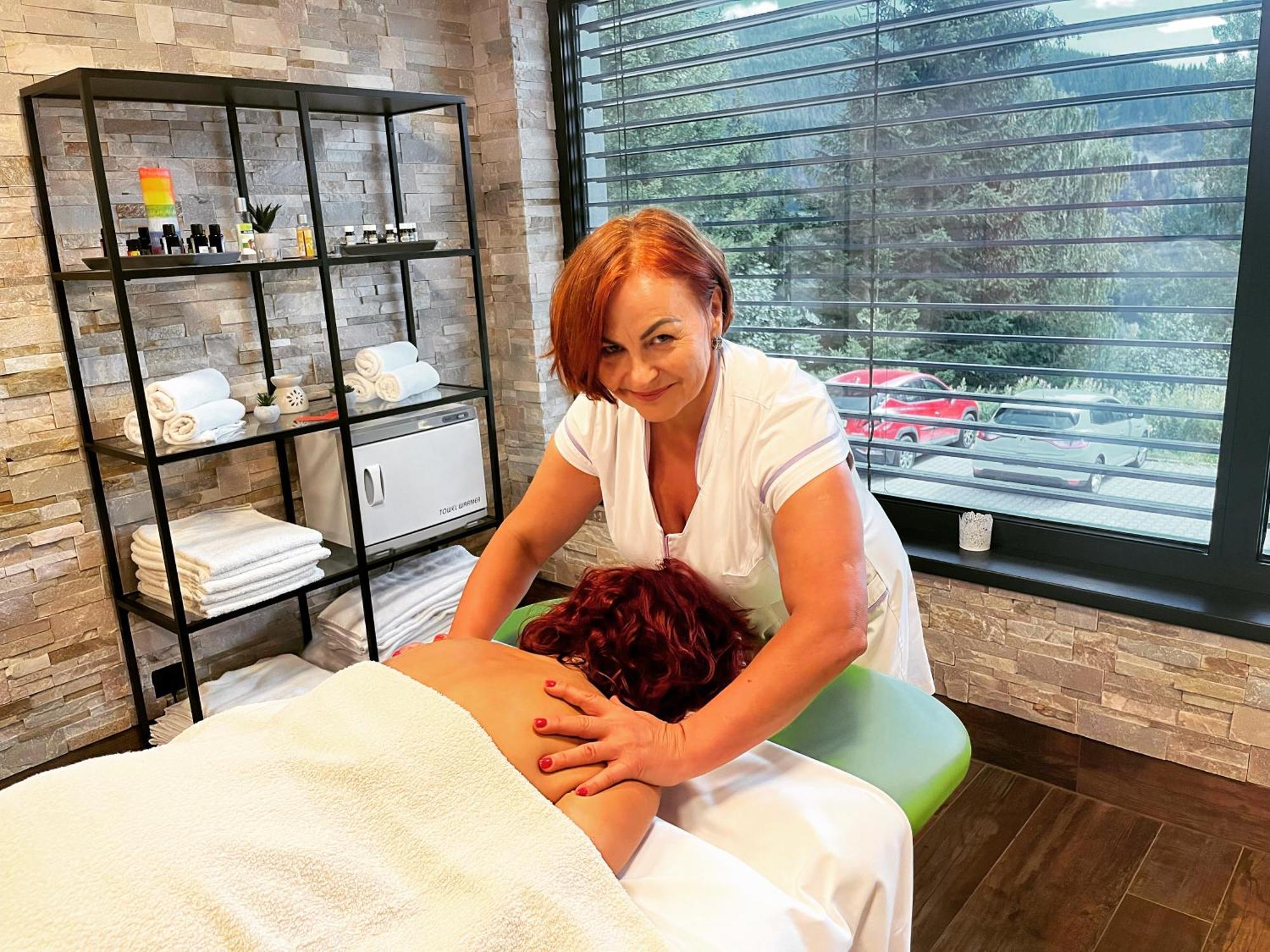 Wellness Hotel Astra ชปินด์เลอรูฟ มลิน ภายนอก รูปภาพ